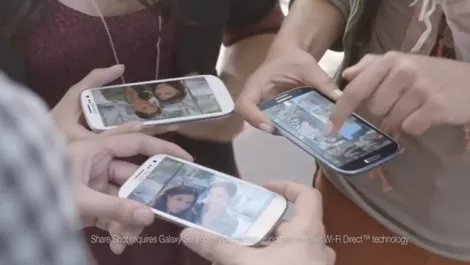 Galaxy s iii ad iphone 5
